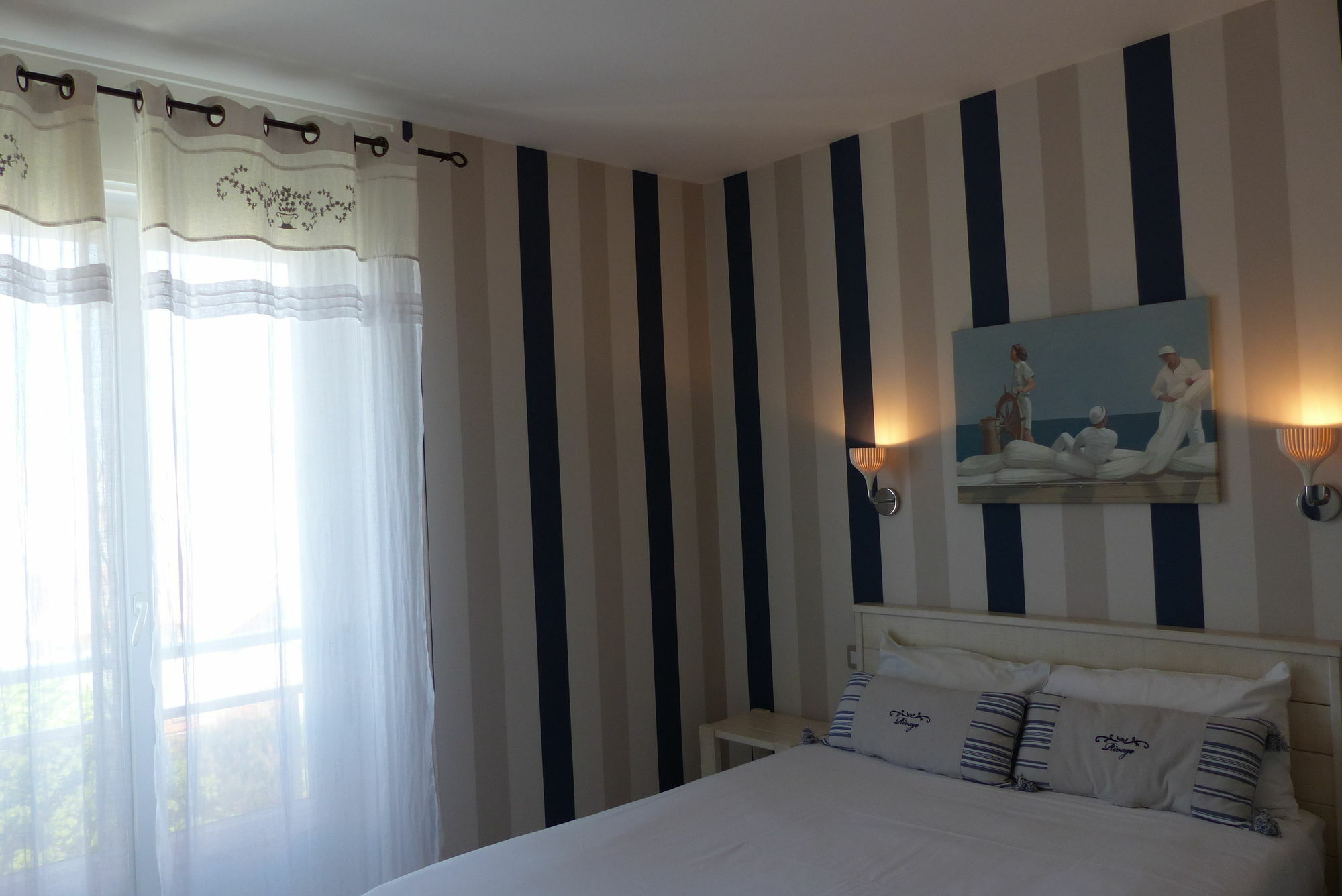 Hôtel The Originals Miramar, Royan Pontaillac Exterior foto